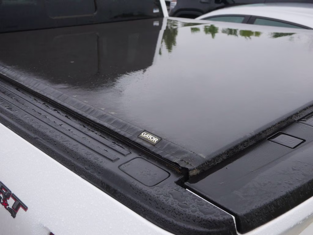 2022 Oxford White Ford F-150 Lariat 4X4 Truck