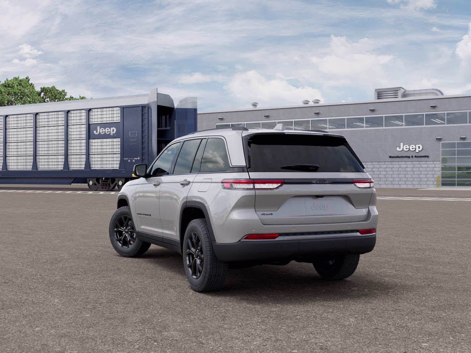 2026 Silver Zynith Jeep Grand Cherokee Laredo Altitude 4X4 SUV