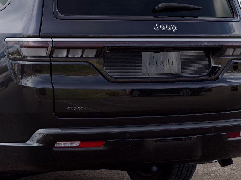 2026 High Gloss Black Jeep Grand Wagoneer Grand Wagoneer L 4x4 SUV