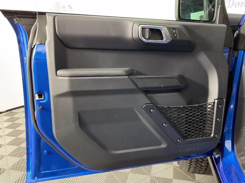 2026 Blue Metallic Ford Bronco Badlands 4X4 SUV