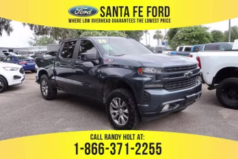 2020 Shadow Gray Metallic Chevrolet Silverado 1500 RST 4X4 Truck
