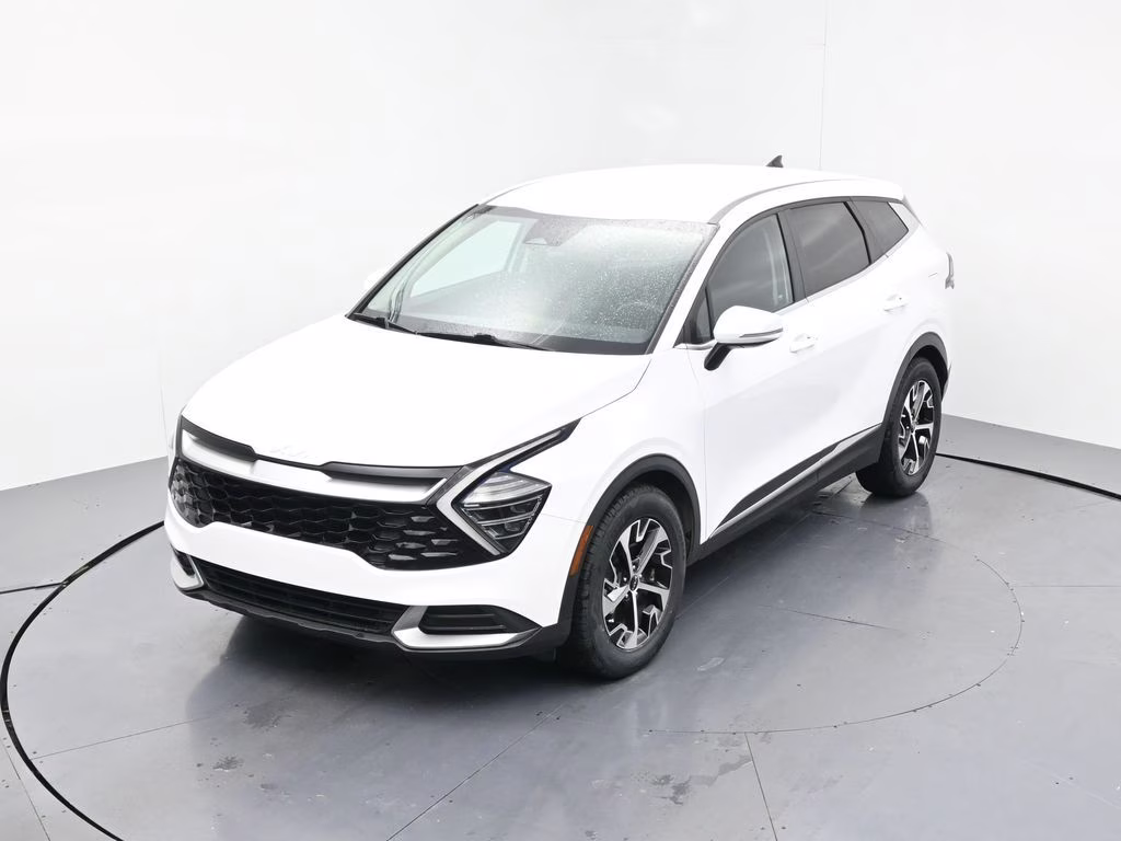 2024 Glacial White Pearl Kia Sportage EX FWD SUV