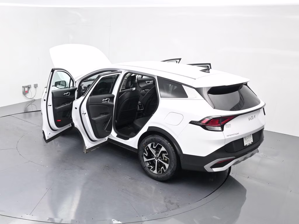 2024 Glacial White Pearl Kia Sportage EX FWD SUV