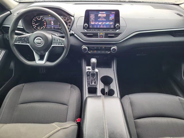 2020 Super Black Clearcoat Nissan Altima 2.5 S FWD Sedan