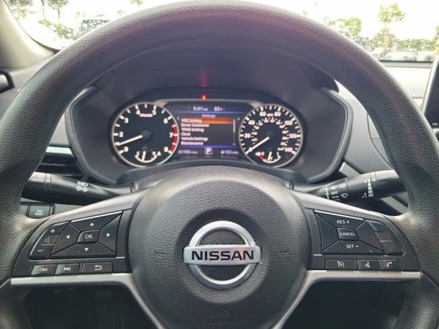 2020 Super Black Clearcoat Nissan Altima 2.5 S FWD Sedan
