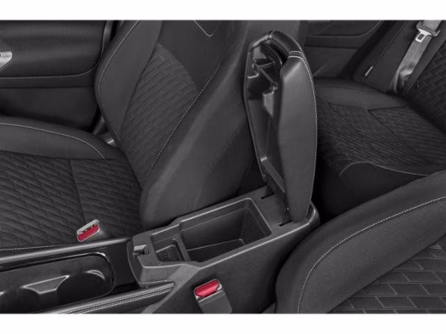 2023 Aspen White Tricoat/Super Black Nissan Kicks SV FWD SUV