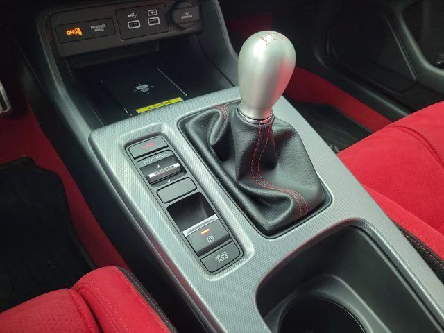 2024 Championship White Honda Civic Type R FWD Hatchback