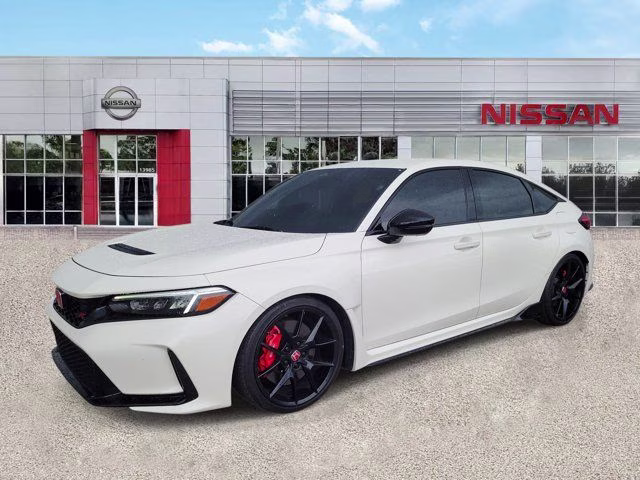 2024 Championship White Honda Civic Type R FWD Hatchback