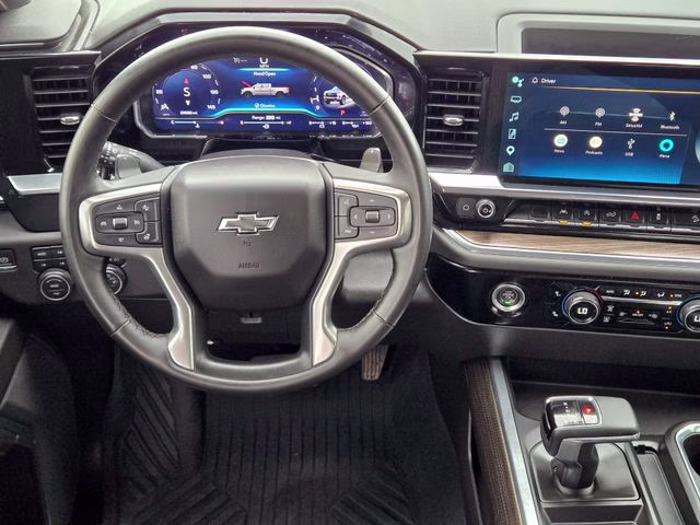 2024 Summit White Chevrolet Silverado 1500 LT Trail Boss 4X4 Truck