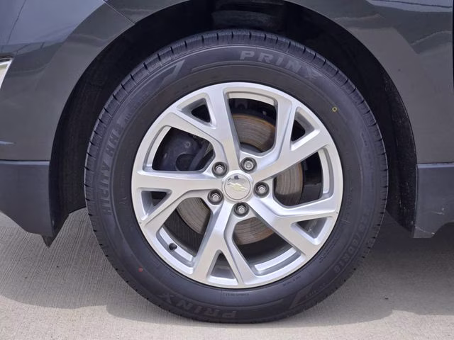 2020 Nightfall Gray Metallic Chevrolet Equinox LT FWD SUV