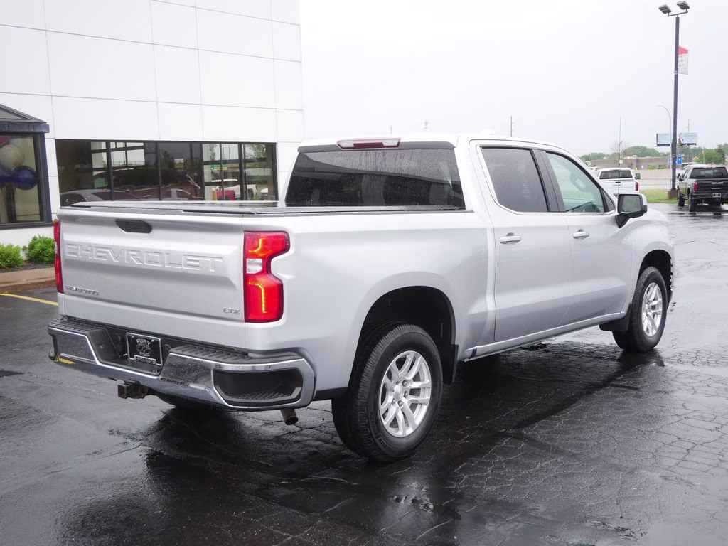 2020 Silver Ice Metallic Chevrolet Silverado 1500 LTZ w/ 1LZ 4X4 Truck