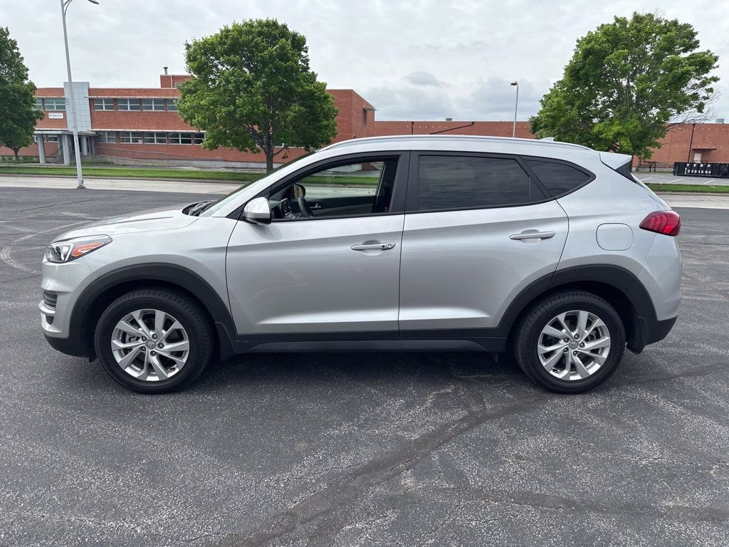 2020 Stellar Silver Hyundai Tucson Value FWD SUV