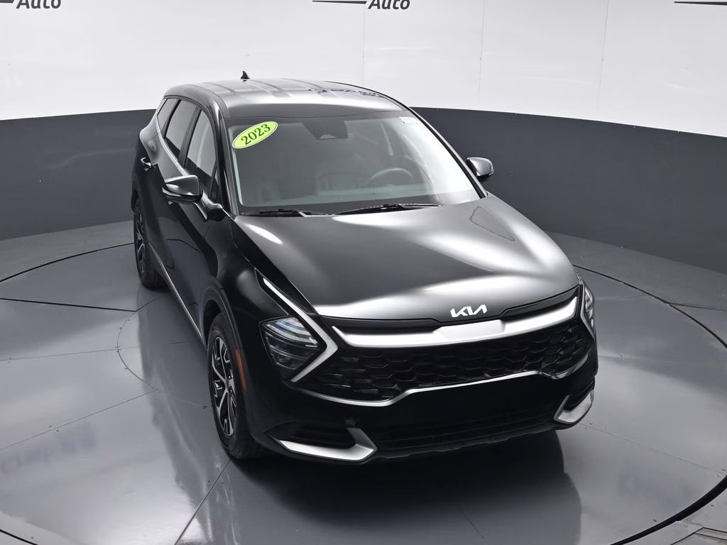 2024 Ebony Black Kia Sportage EX FWD SUV