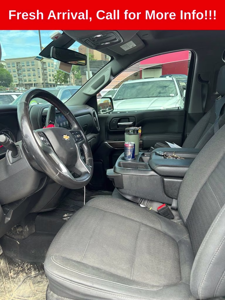 2019 Summit White Chevrolet Silverado 1500 LT 4X4 Truck