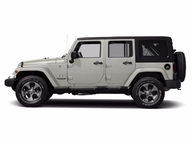 2015 Bright White Clearcoat Jeep Wrangler Unlimited Sahara 4X4 SUV
