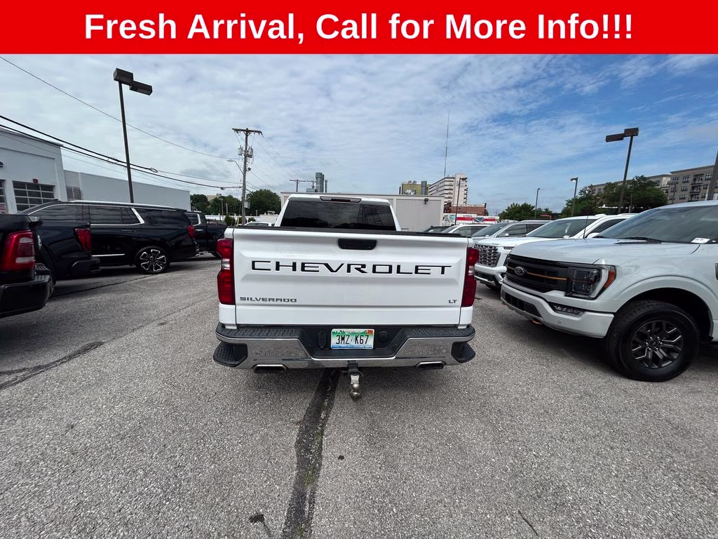 2019 Summit White Chevrolet Silverado 1500 LT 4X4 Truck