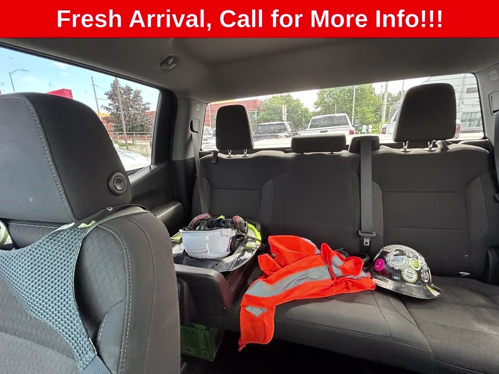 2019 Summit White Chevrolet Silverado 1500 LT 4X4 Truck