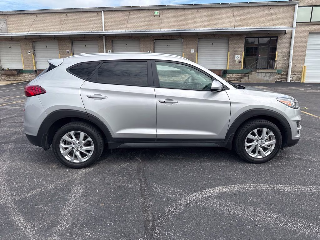 2020 Stellar Silver Hyundai Tucson Value FWD SUV