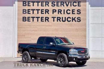 2005 Onyx Black GMC Sierra 2500HD SLT RWD Truck