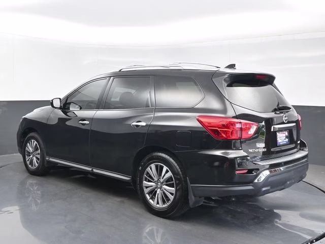 2020 Magnetic Black Pearl Nissan Pathfinder S 4X4 SUV