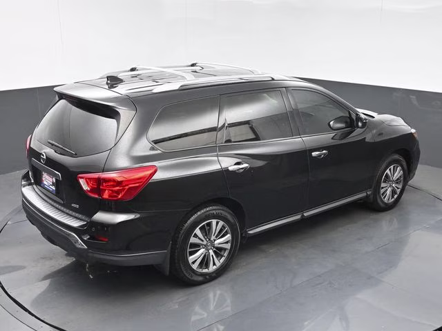 2020 Magnetic Black Pearl Nissan Pathfinder S 4X4 SUV