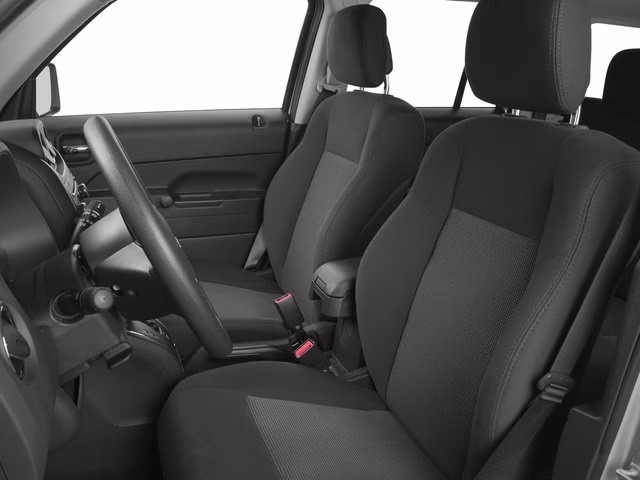2016 Granite Crystal Metallic Clearcoat Jeep Patriot Sport FWD SUV