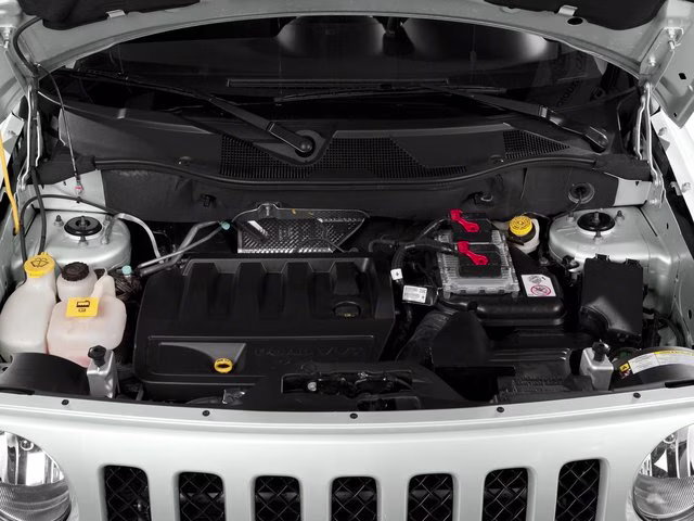 2016 Granite Crystal Metallic Clearcoat Jeep Patriot Sport FWD SUV
