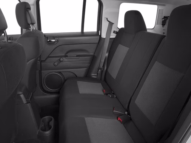 2016 Granite Crystal Metallic Clearcoat Jeep Patriot Sport FWD SUV