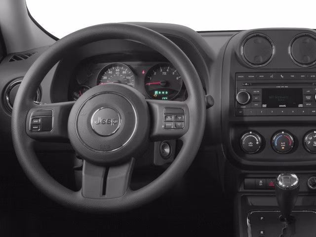 2016 Granite Crystal Metallic Clearcoat Jeep Patriot Sport FWD SUV