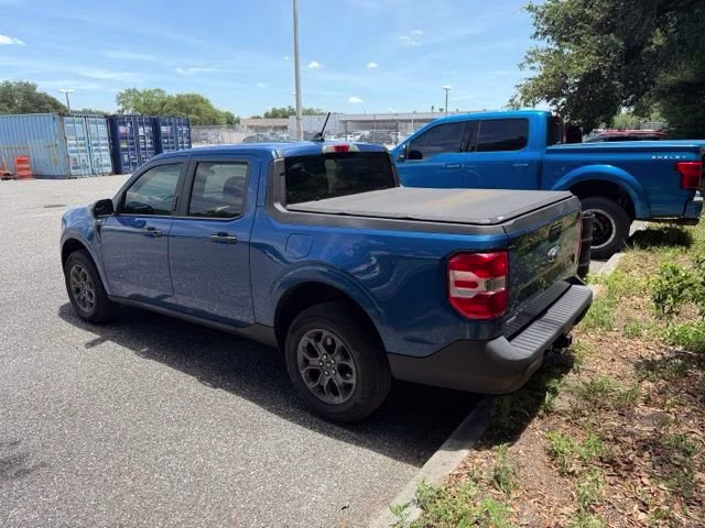 2023 Atlas Blue Metallic Ford Maverick XLT FWD Truck