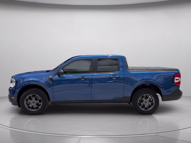 2023 Atlas Blue Metallic Ford Maverick XLT FWD Truck