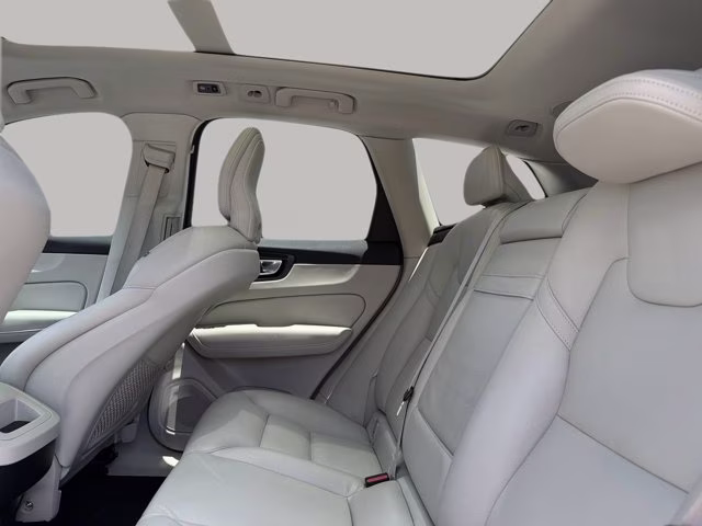 2021 Denim Blue Metallic Volvo XC60 T6 Momentum AWD SUV