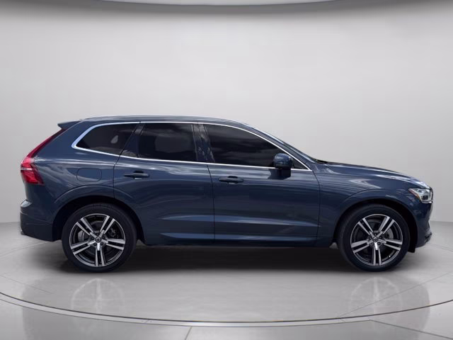 2021 Denim Blue Metallic Volvo XC60 T6 Momentum AWD SUV