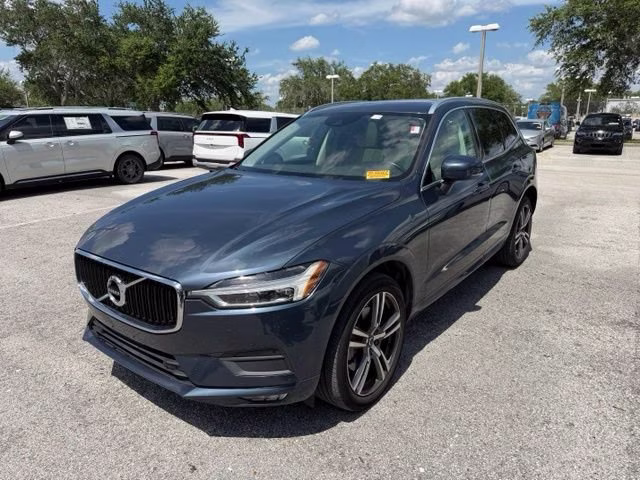 2021 Denim Blue Metallic Volvo XC60 T6 Momentum AWD SUV