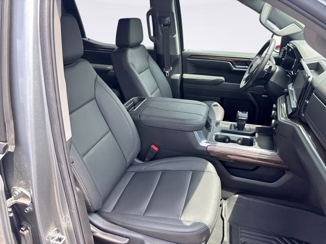2025 Sterling Gray Metallic Chevrolet Silverado 1500 RST 4X4 Truck