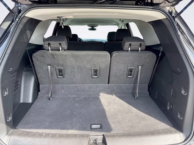 2020 Black Metallic Chevrolet Traverse LS FWD SUV