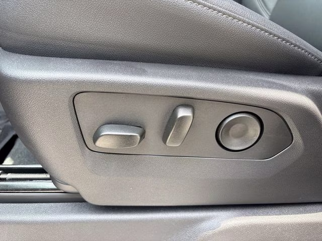 2025 Sterling Gray Metallic Chevrolet Silverado 1500 RST 4X4 Truck
