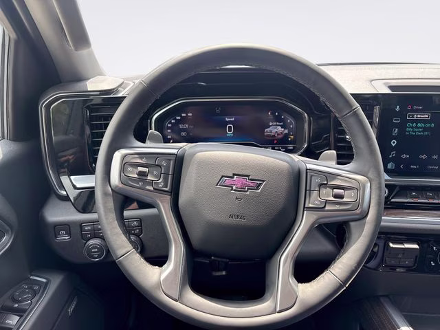 2025 Sterling Gray Metallic Chevrolet Silverado 1500 RST 4X4 Truck