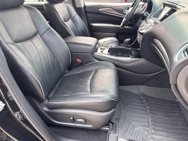 2016 Black Obsidian INFINITI QX60 Base FWD SUV