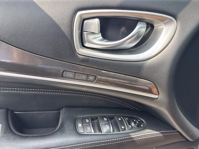 2016 Black Obsidian INFINITI QX60 Base FWD SUV