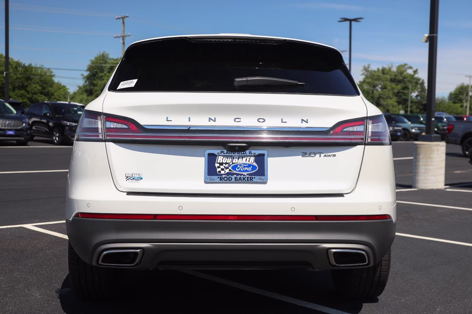 2020 Pristine White Lincoln Nautilus Reserve AWD SUV