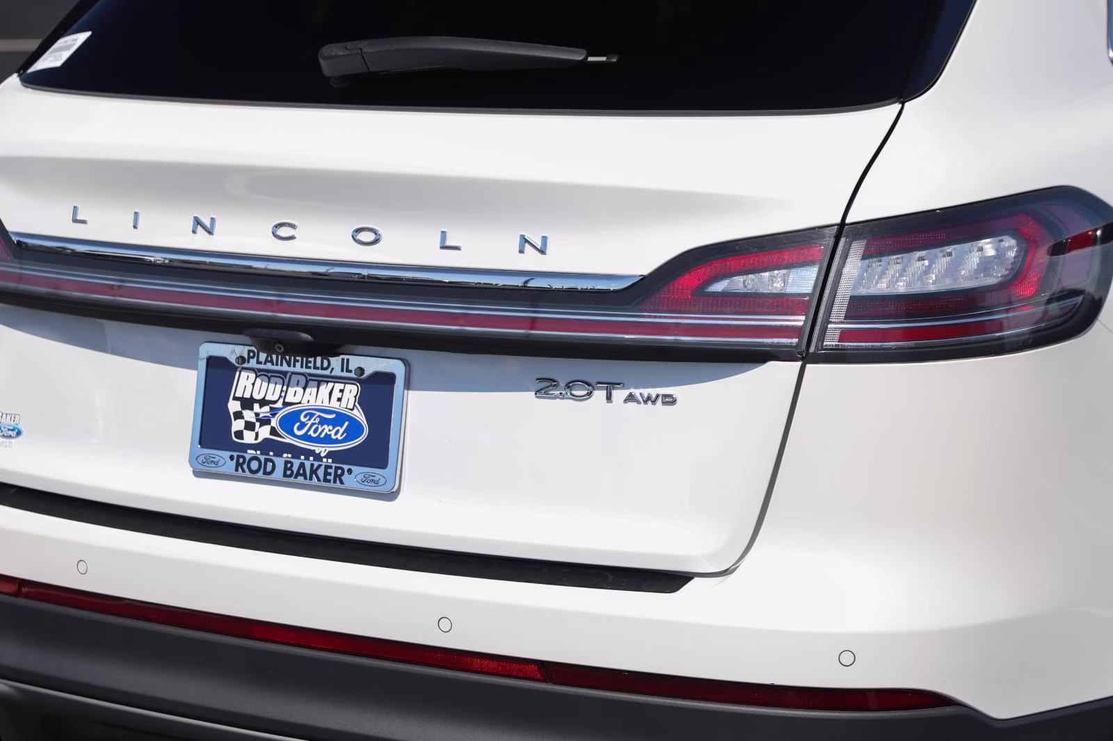 2020 Pristine White Lincoln Nautilus Reserve AWD SUV