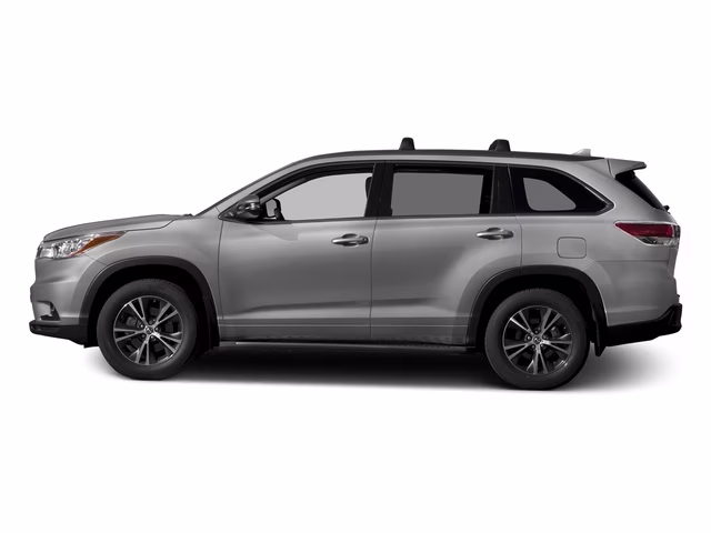 2016 Silver Sky Metallic Toyota Highlander XLE AWD SUV