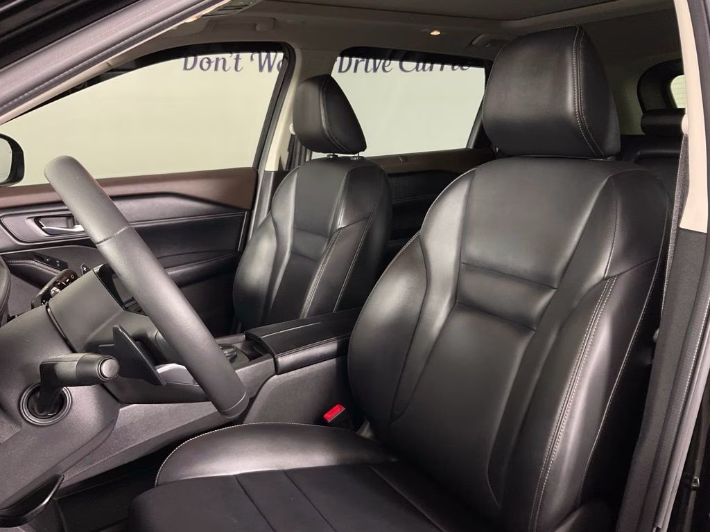 2023 Super Black Nissan Rogue SV AWD SUV