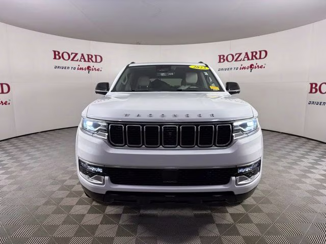 2023 Bright White Clearcoat Jeep Wagoneer Base RWD SUV