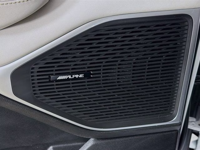 2023 Bright White Clearcoat Jeep Wagoneer Base RWD SUV