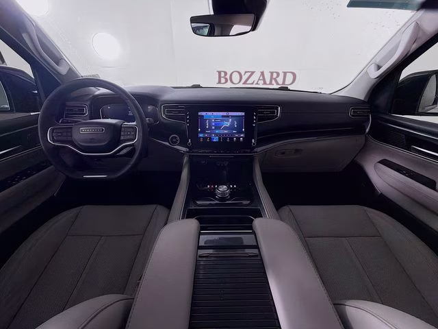 2023 Bright White Clearcoat Jeep Wagoneer Base RWD SUV