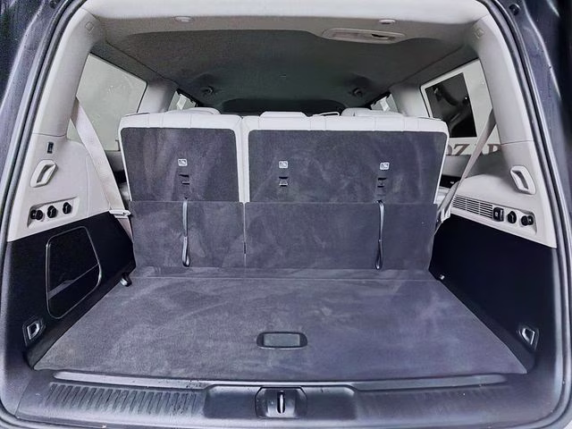 2023 Bright White Clearcoat Jeep Wagoneer Base RWD SUV