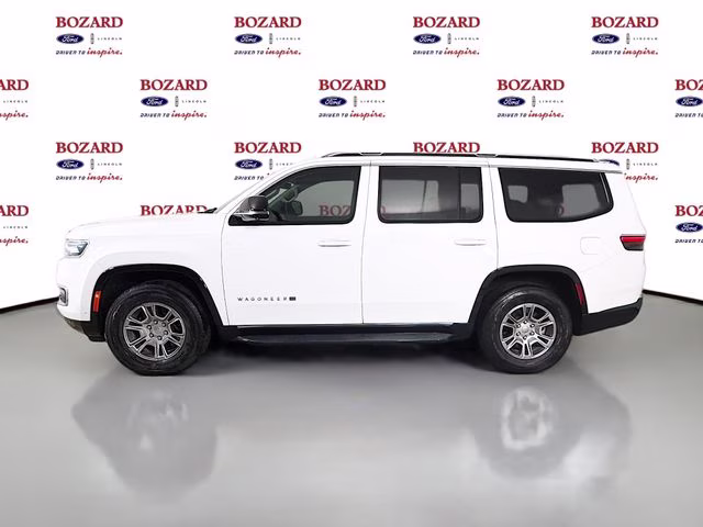 2023 Bright White Clearcoat Jeep Wagoneer Base RWD SUV