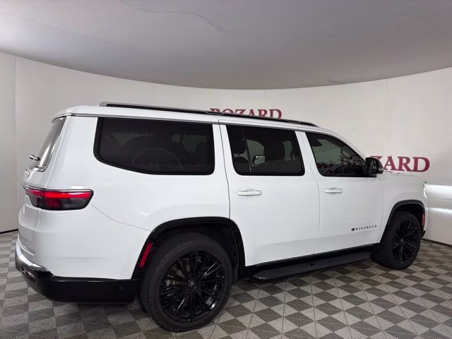 2023 Bright White Clearcoat Jeep Wagoneer Base RWD SUV